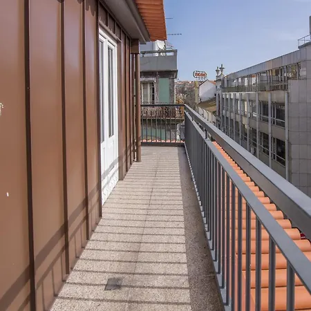 Almada Prime Ii Apartment *
