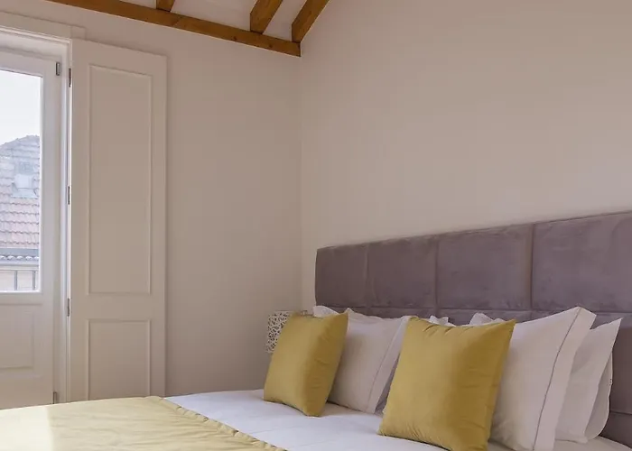 Almada Prime Ii Oporto