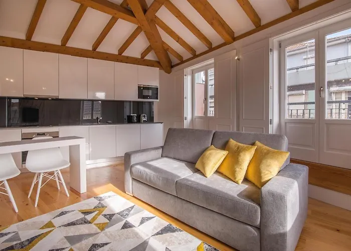 Almada Prime Ii * 波尔图